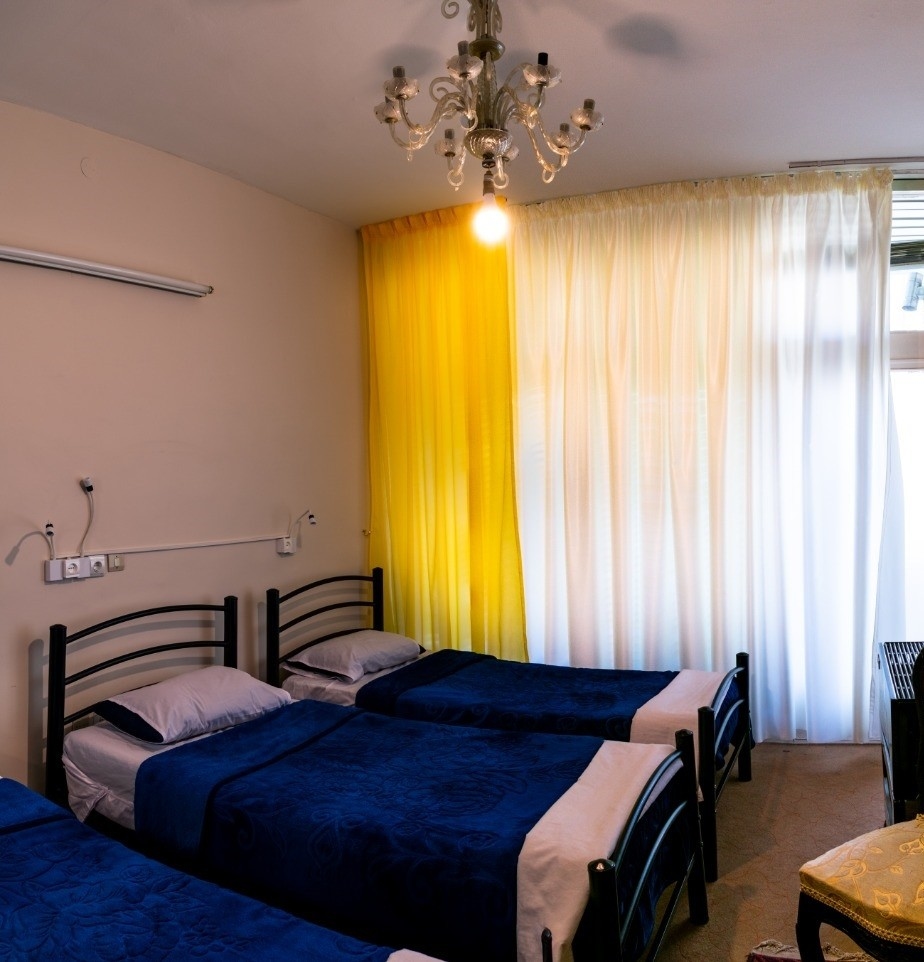 اجاره اتاق سه تخته در بزرگمهر اصفهان