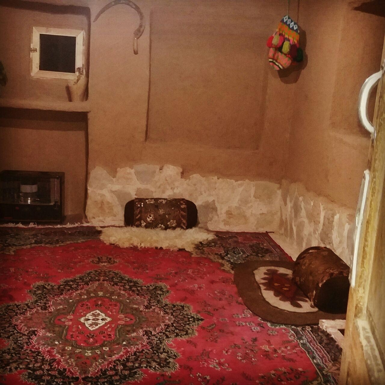 اجاره اتاق سنتی در قصریعقوب خرم بید اتاق_ 9