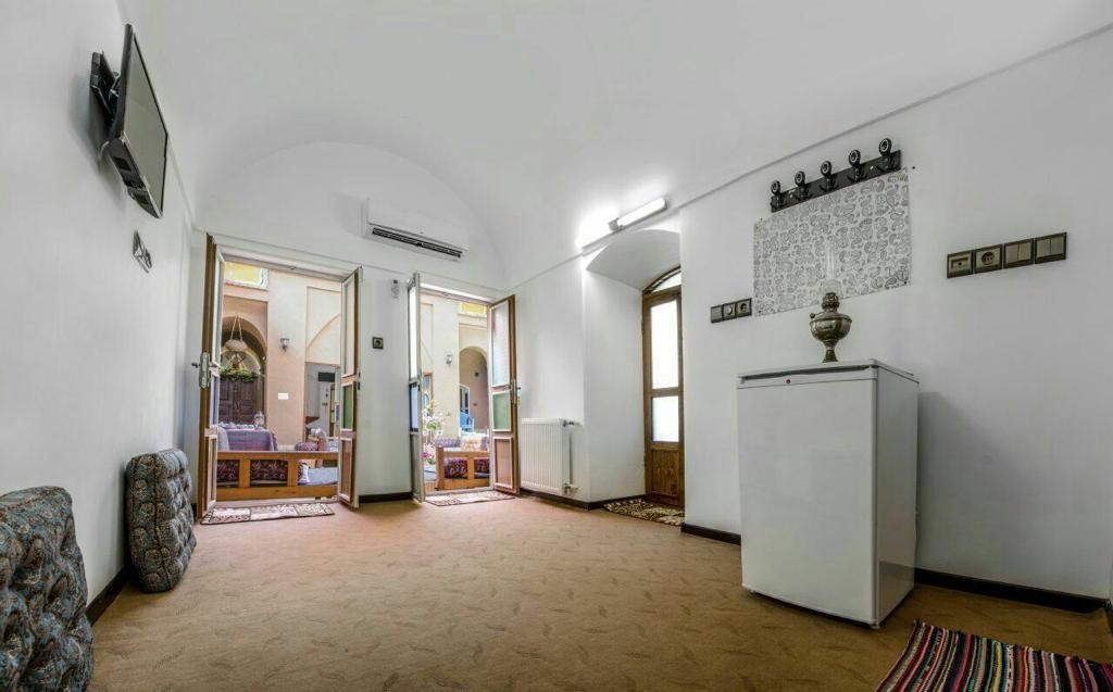 اجاره  استراحتگاه سنتی در میبد یزد - اتاق 9