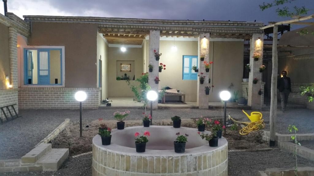 اجاره اتاق بومگردی در روستای دیزج شاهرود - اتاق یک -مستر