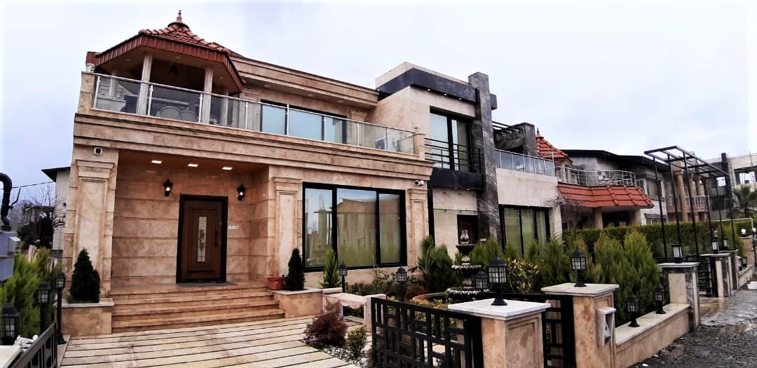 اجاره ویلا با استخر سرپوشیده چهارخوابه  سرخرود محمود آباد