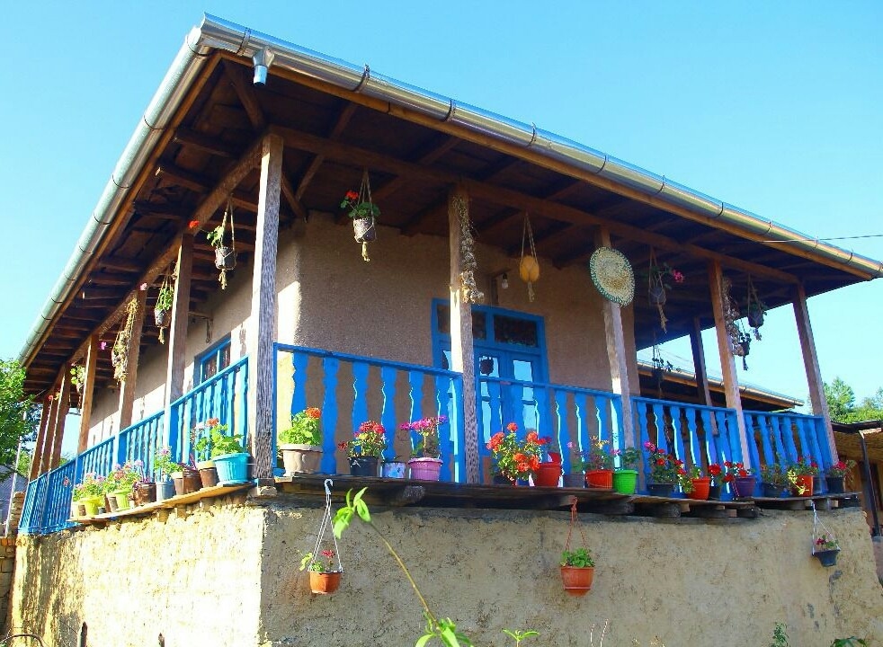 اجاره اتاق سنتی در روستای سرکت ساری - تش خانه