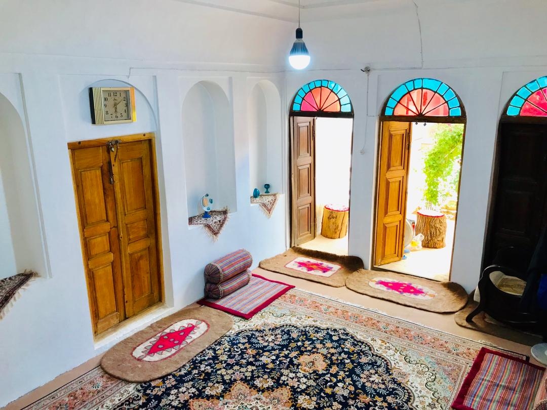 اجاره بومگردی سنتی در تودشک اصفهان - سه دری
