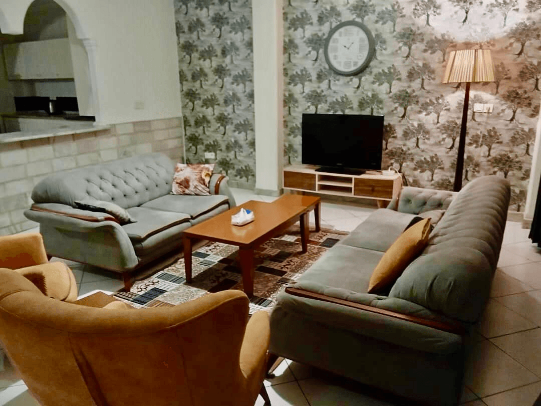 اجاره منزل دوخواب در خیابان کاشانی تهران - طبقه سوم 