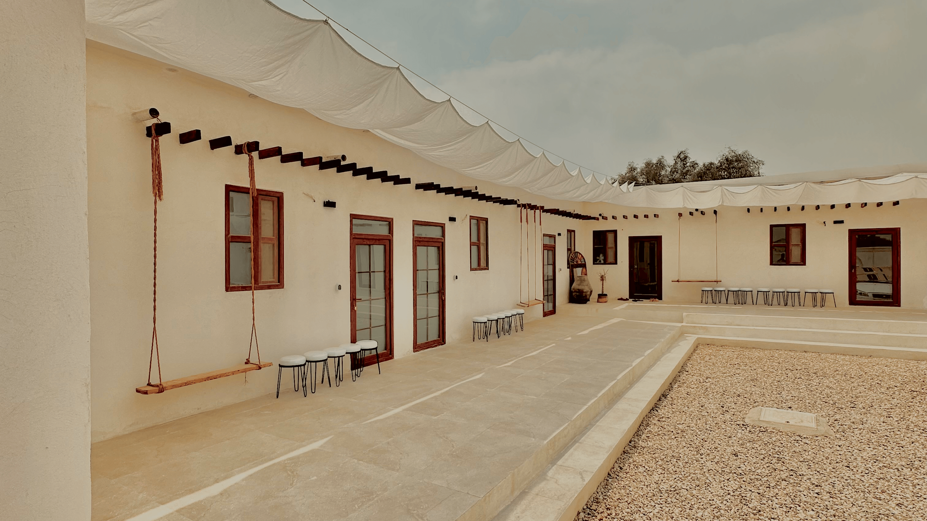 اجاره اتاق vip چهارتخته در سهیلی قشم - نزدیک ساحل 