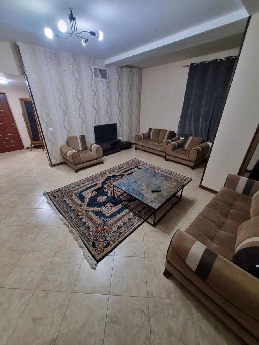 اجاره آپارتمان در میدان کوثر - طبقه سوم