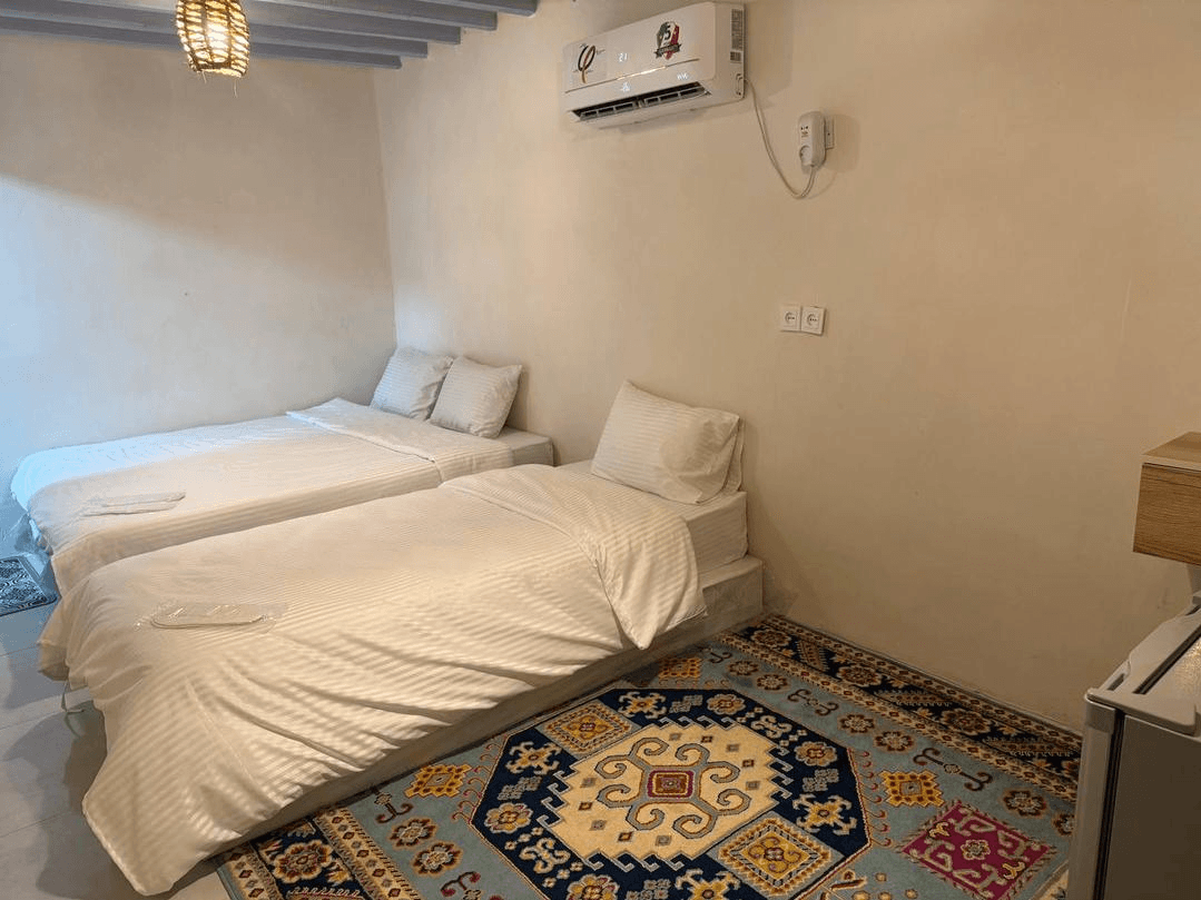 اجاره بومگردی در رمکان قشم - گرومزنگی 