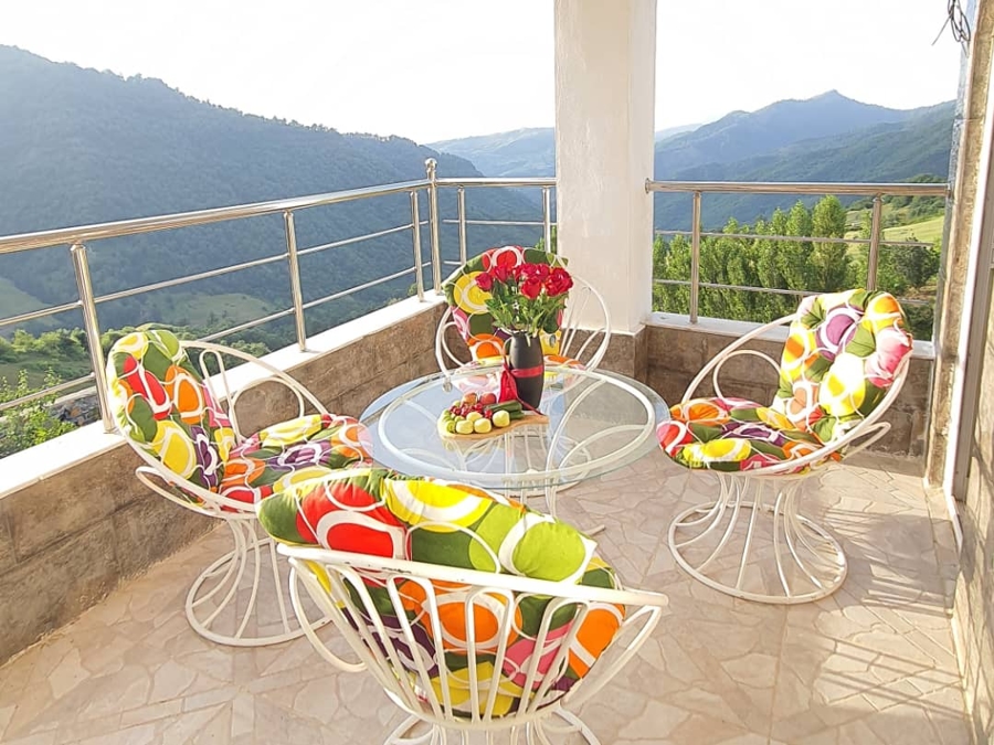 ویلا جنگلی با جکوزی آبگرم در روستا ریگچشمه بالا مینودشت 