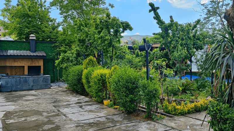 ویلا سه خواب با استخر رو باز آبگرم در لواسان