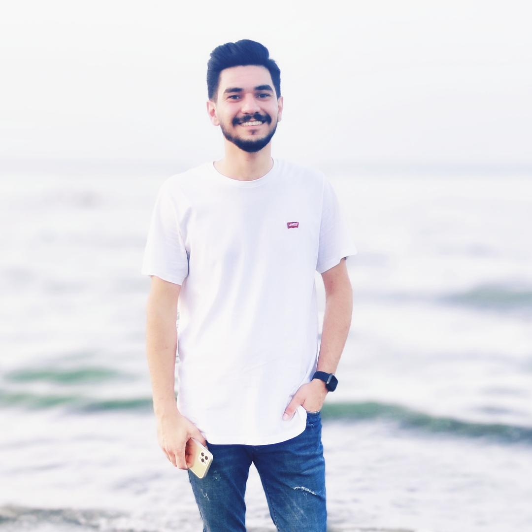hostIntroImage-سعید  گل بن