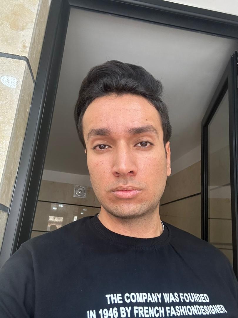 hostIntroImage-زانیار جان