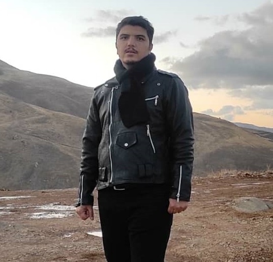 hostIntroImage-هیرش منبری 