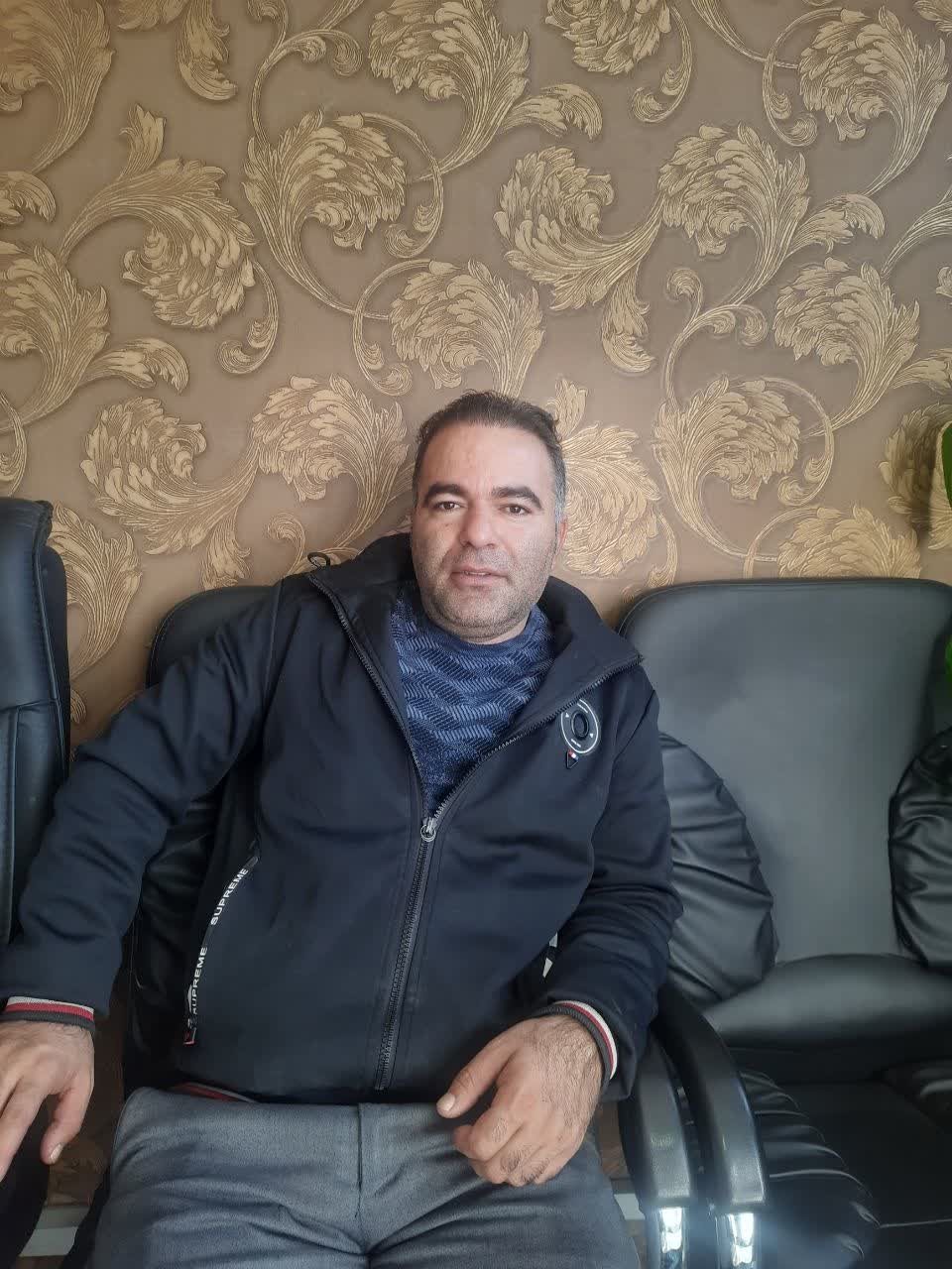 hostIntroImage-ارسلان صدری کندجانی