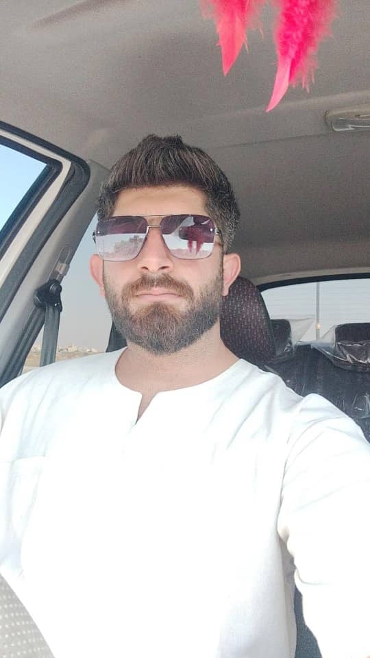 hostIntroImage-فرشاد حرمت نسب