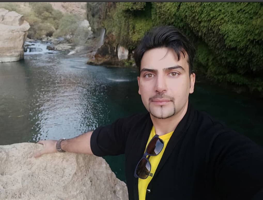 hostIntroImage-فرشاد تقی زاده
