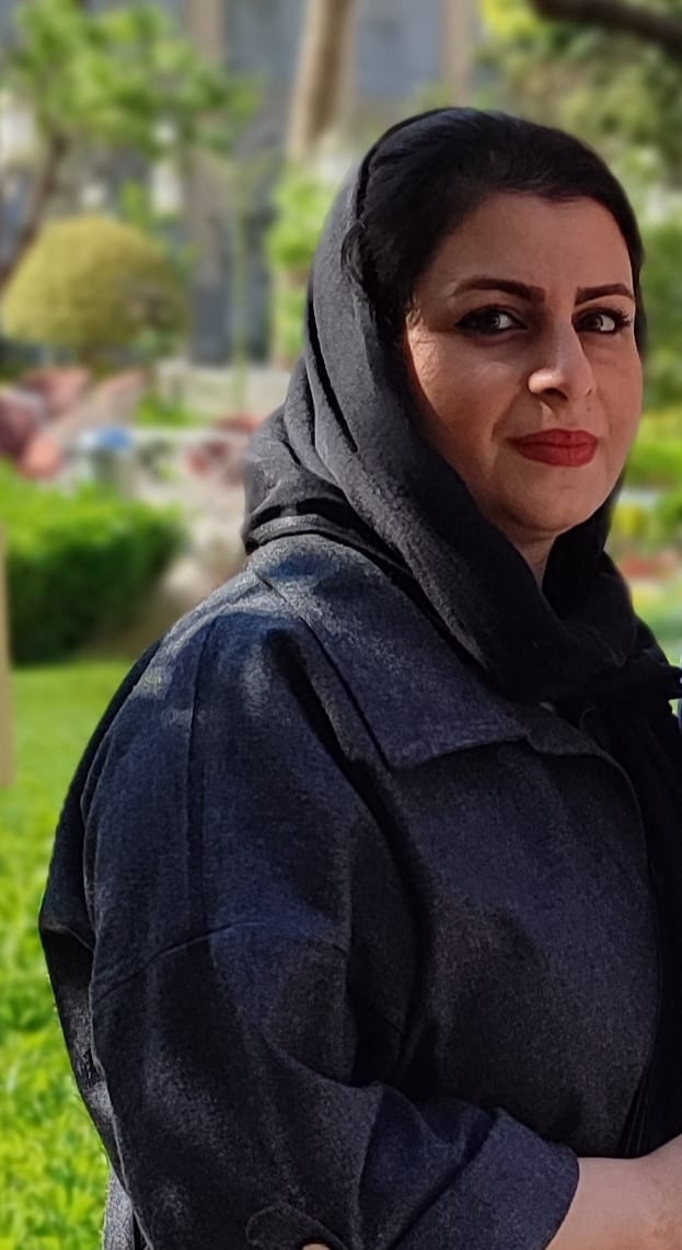hostIntroImage-زهره حسن زاده