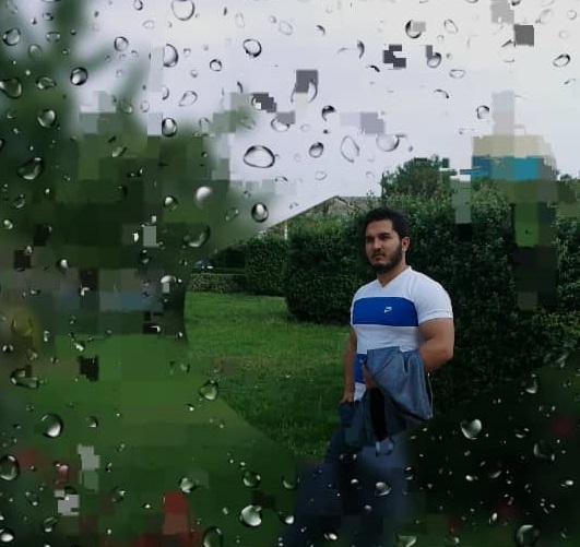 hostIntroImage- بهمن براتی 