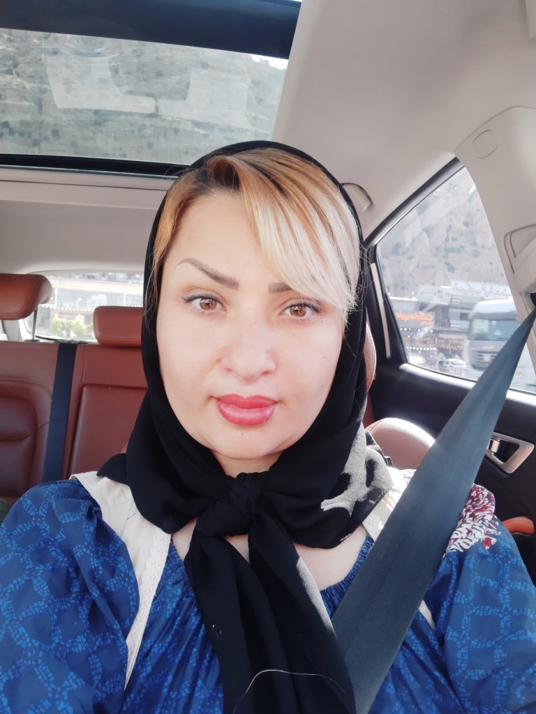 hostIntroImage-سهیلا فتحی 