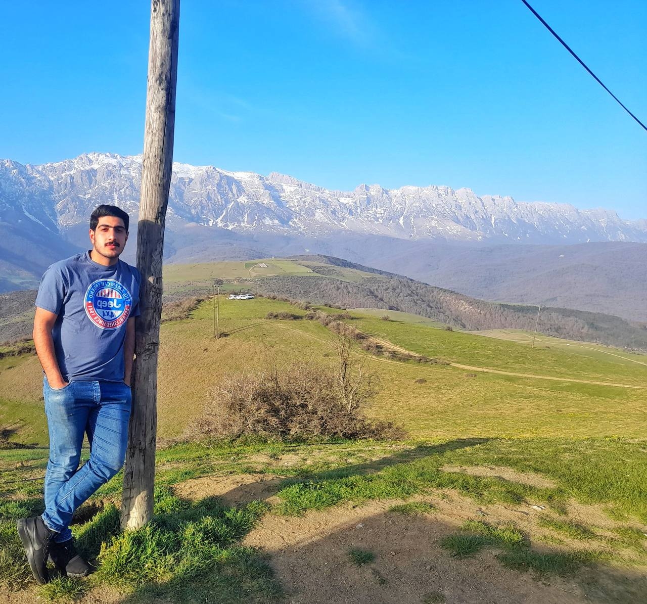 hostIntroImage-ابوالفضل فغانی میارکلائی