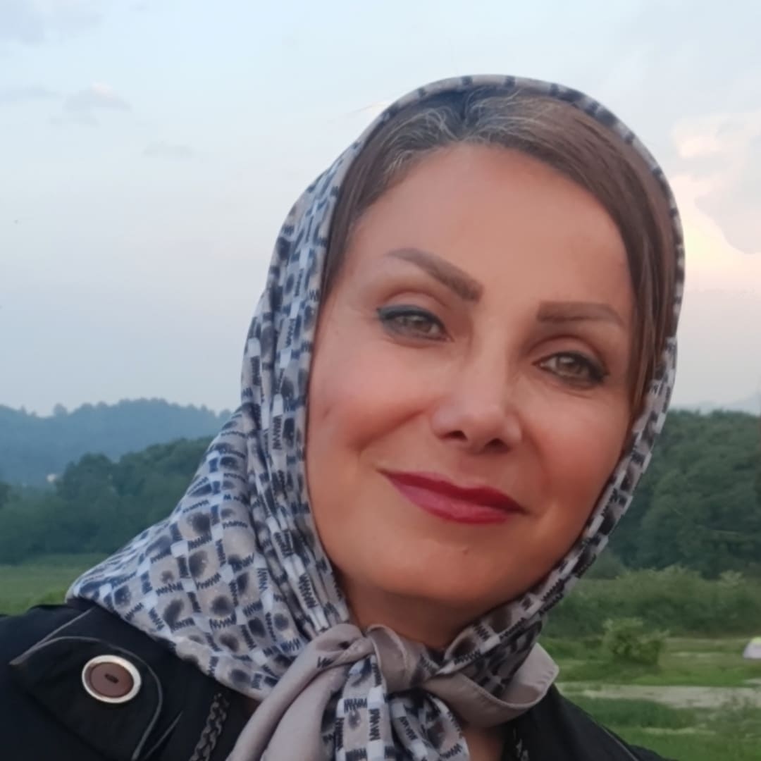 hostIntroImage-صغری باهوش سوستانی