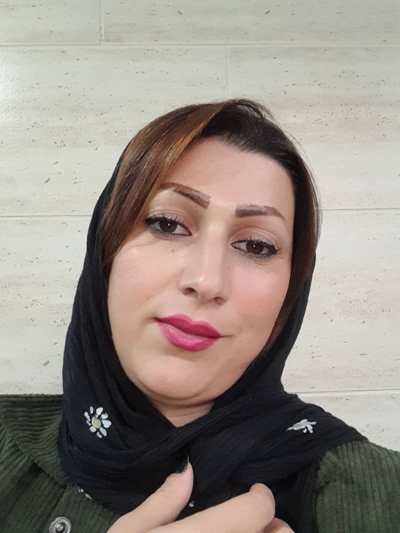 hostIntroImage-ساریه صابر سیاهمزگ