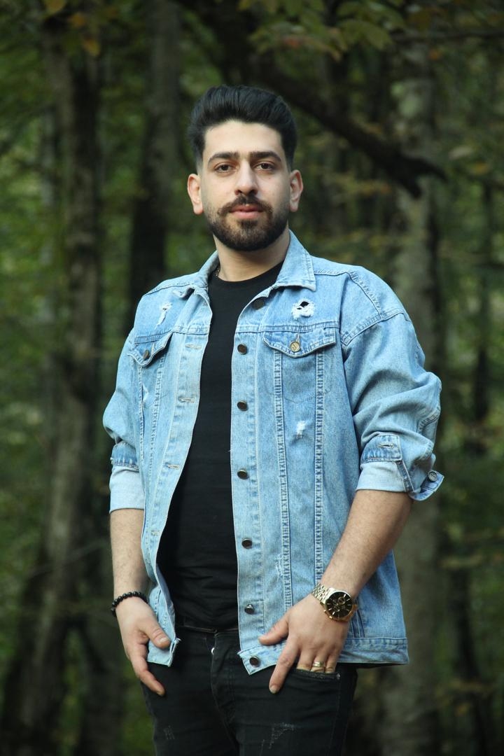 hostIntroImage-علی مقصودی کلاردشتی 