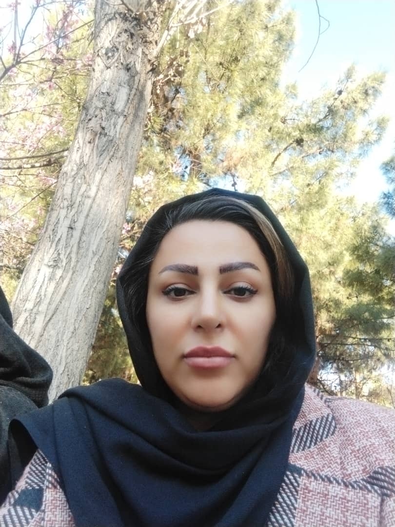 hostIntroImage-فرشته حاجی ظهریان بیدگلی