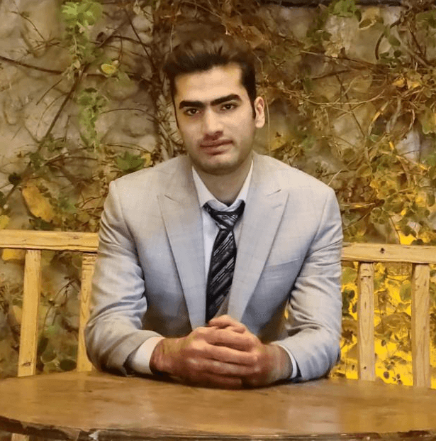 hostIntroImage-امید بنکدار