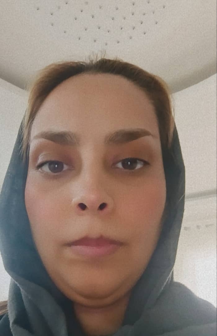 hostIntroImage-فاطمه روشن چراغ