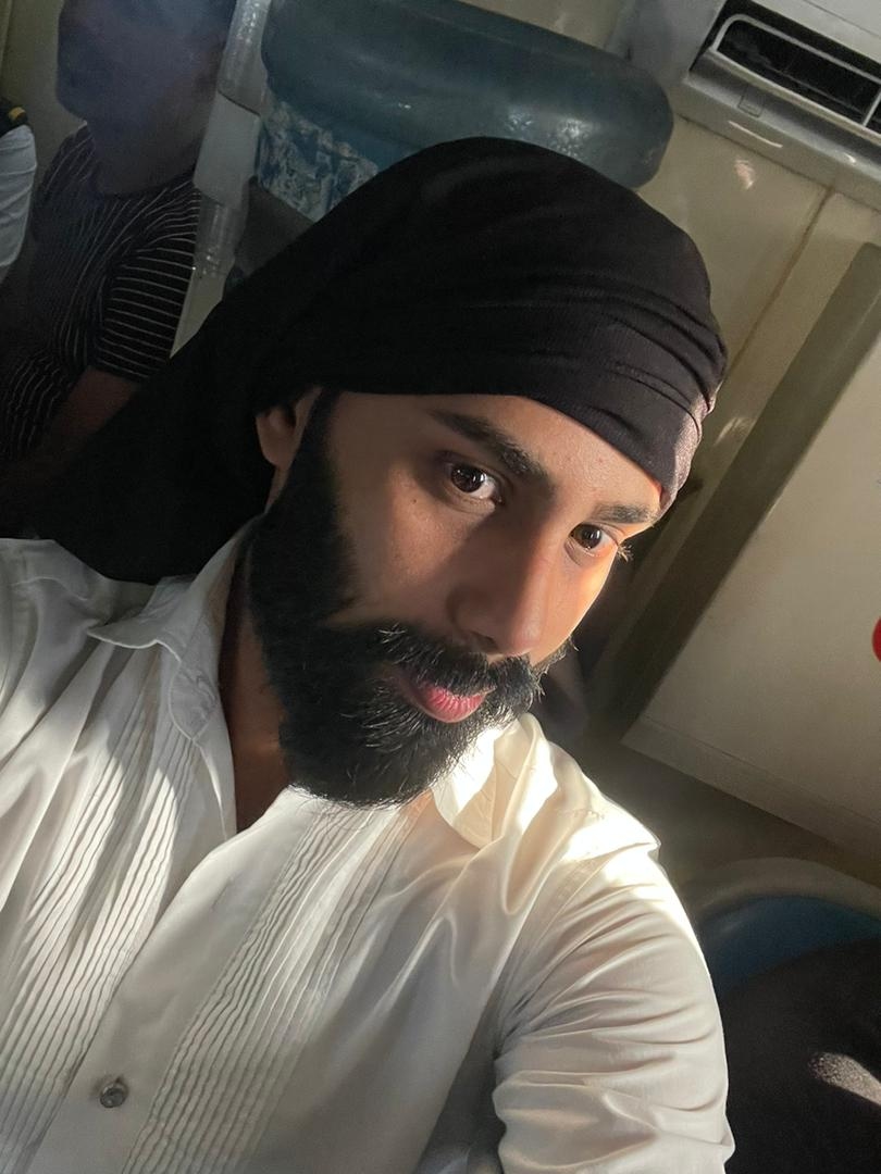hostIntroImage-محمد امامدادی