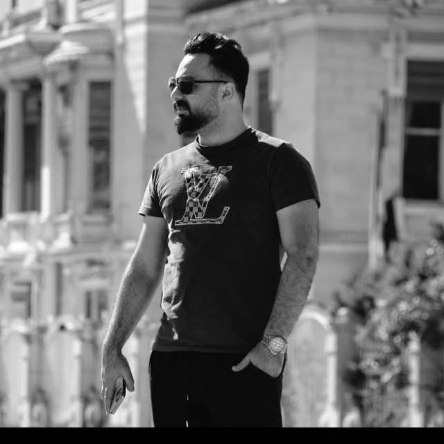 hostIntroImage-مهدی قربان زاده