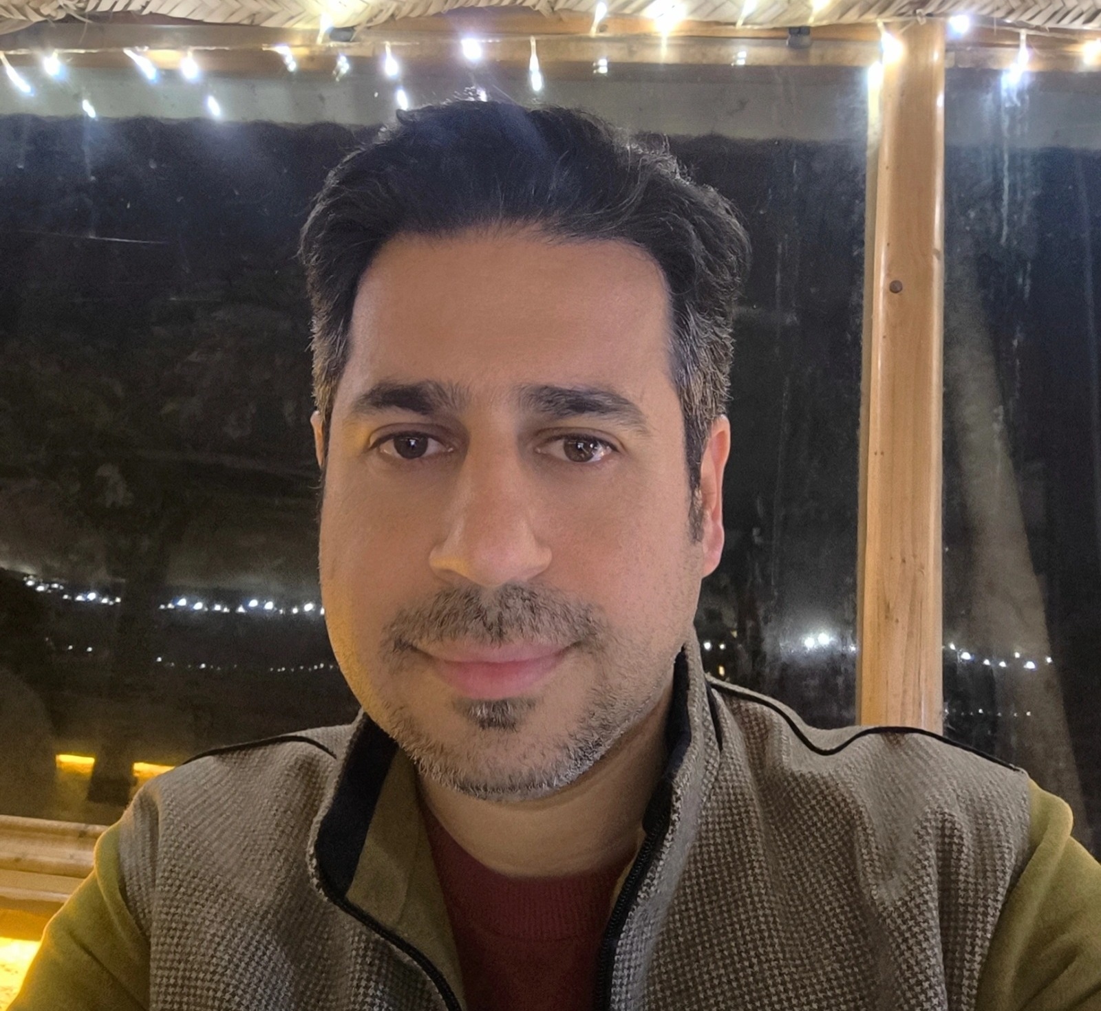 hostIntroImage-یوسف خلعتبری
