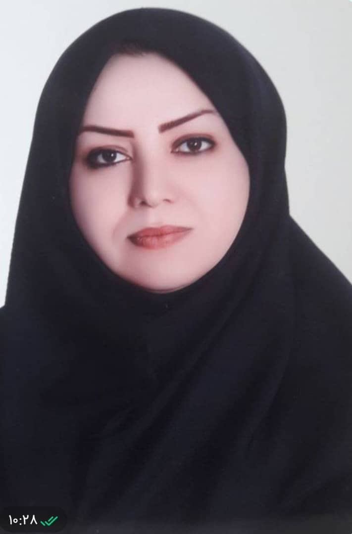 hostIntroImage-زینب شکیبا