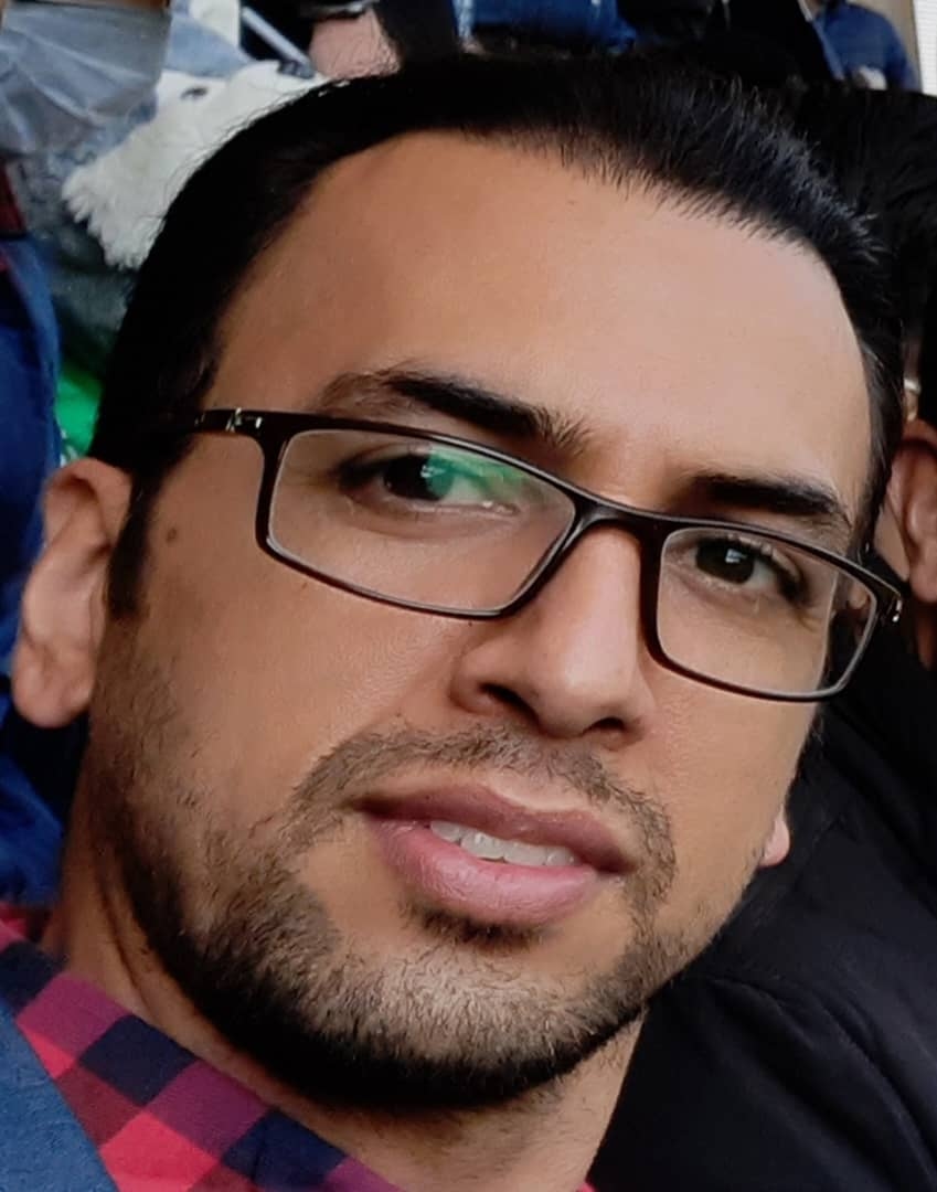 hostIntroImage-محمود متوسلیان