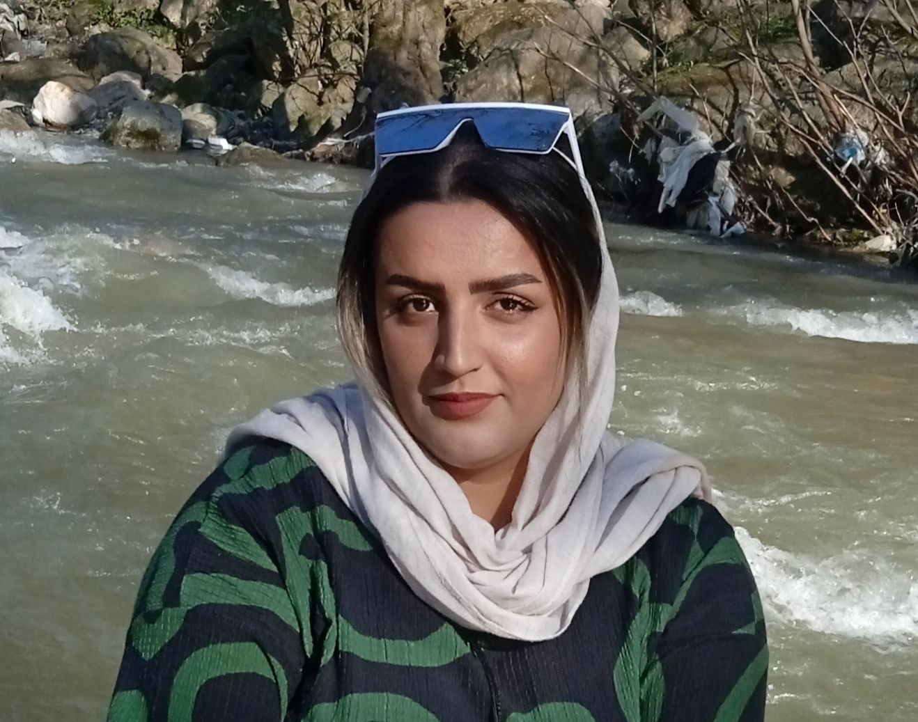 hostIntroImage-سمانه آرده