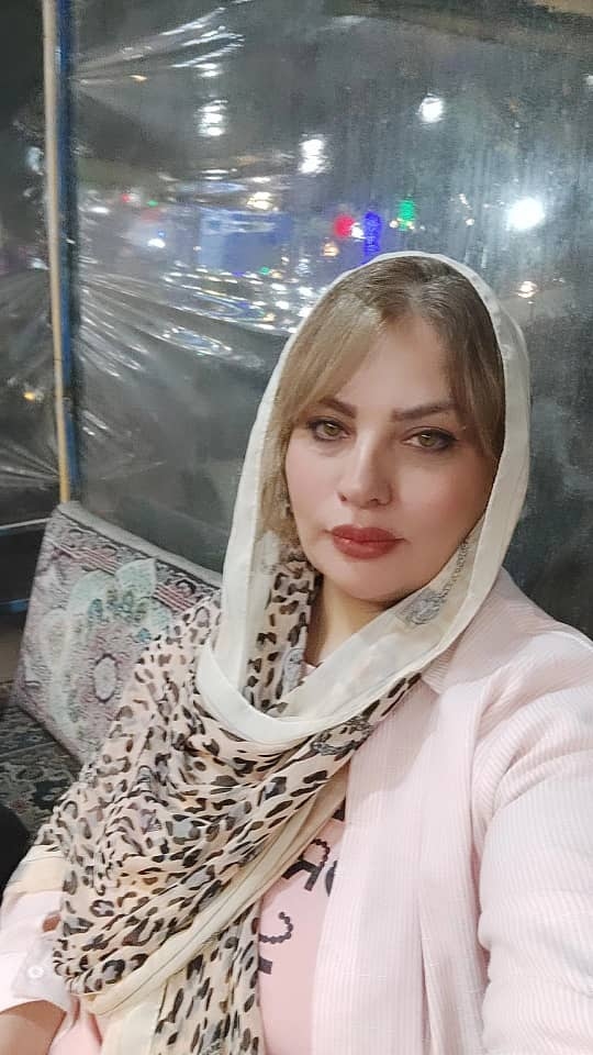 hostIntroImage-لیلا غلامی