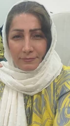 hostIntroImage-گلناز  لطیفی