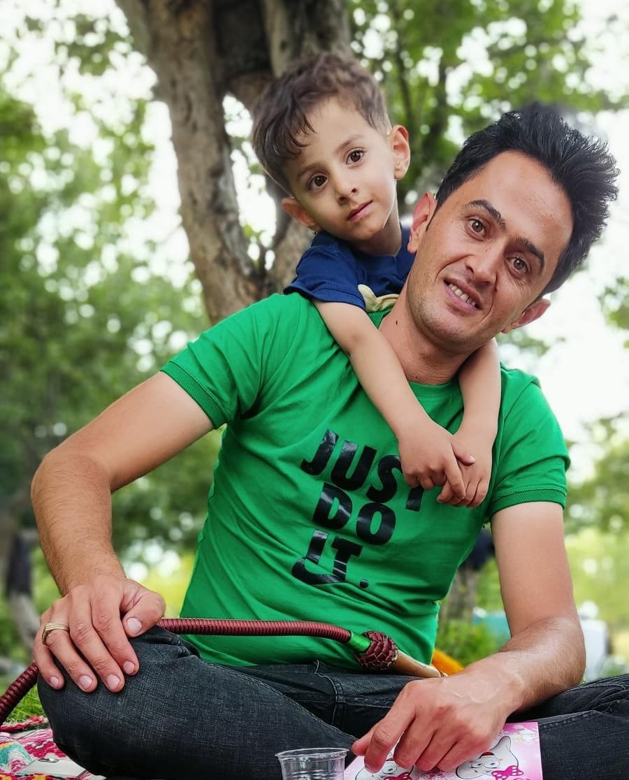 hostIntroImage-منصور حمزه پور