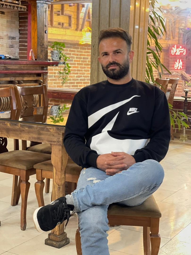 hostIntroImage-حامد نجفی
