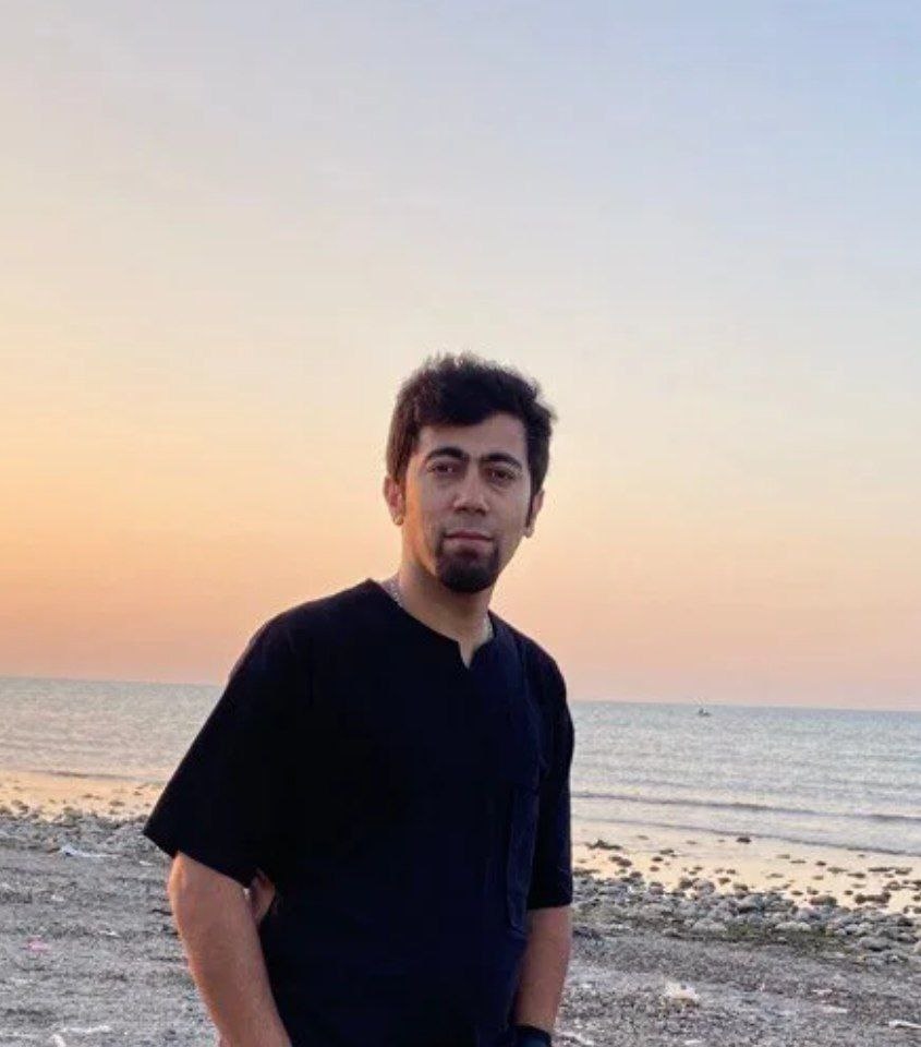 علی ...