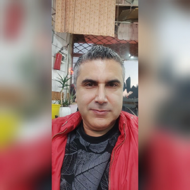 hostIntroImage-فرزین مصرنیا