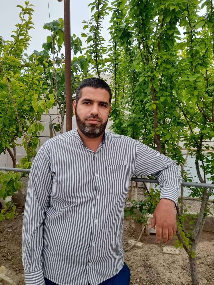 hostIntroImage-غلامحسین تاتاری
