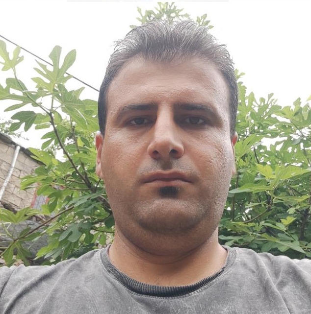 hostIntroImage-صهیب عزیزی