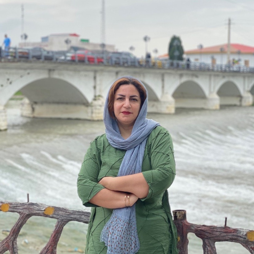 hostIntroImage-خدیجه باقرحسینی