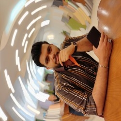 hostIntroImage-سید امیر حسینی
