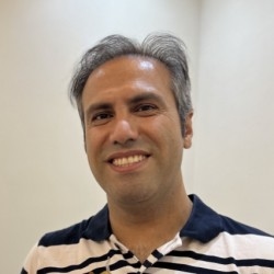hostIntroImage-میکائیل محمدی