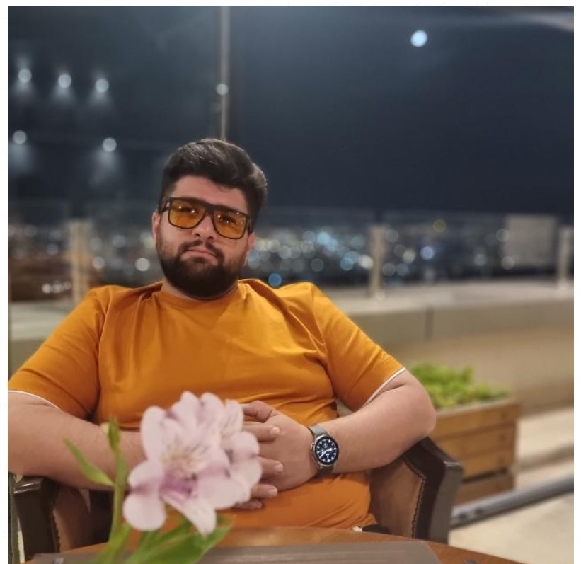 hostIntroImage-پرویز عباس پور   