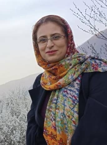 hostIntroImage-آزاده گل محمدی
