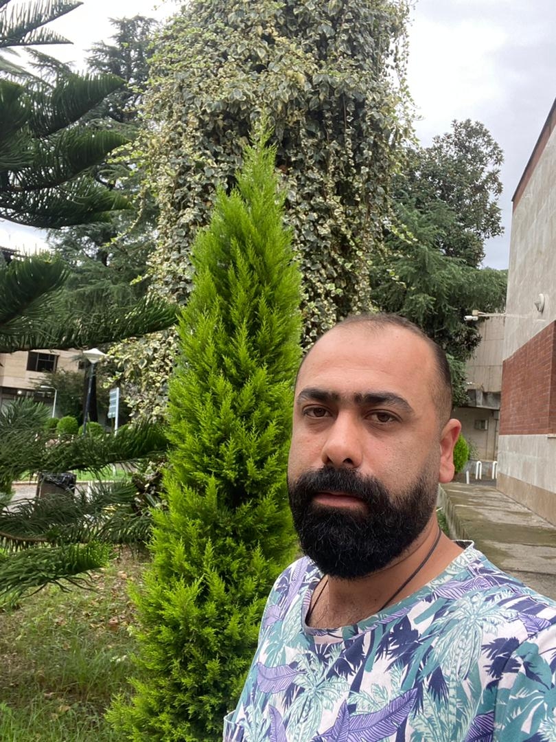 hostIntroImage-بهمن ذبیعی