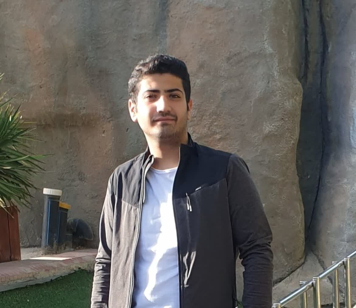hostIntroImage-نادر  توسلی نیاسری